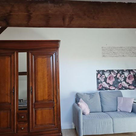 Espace Beleverte Bussiere 1 Tamaris Appartement Meuble De 2 Chambres อูลแลงส์ ภายนอก รูปภาพ
