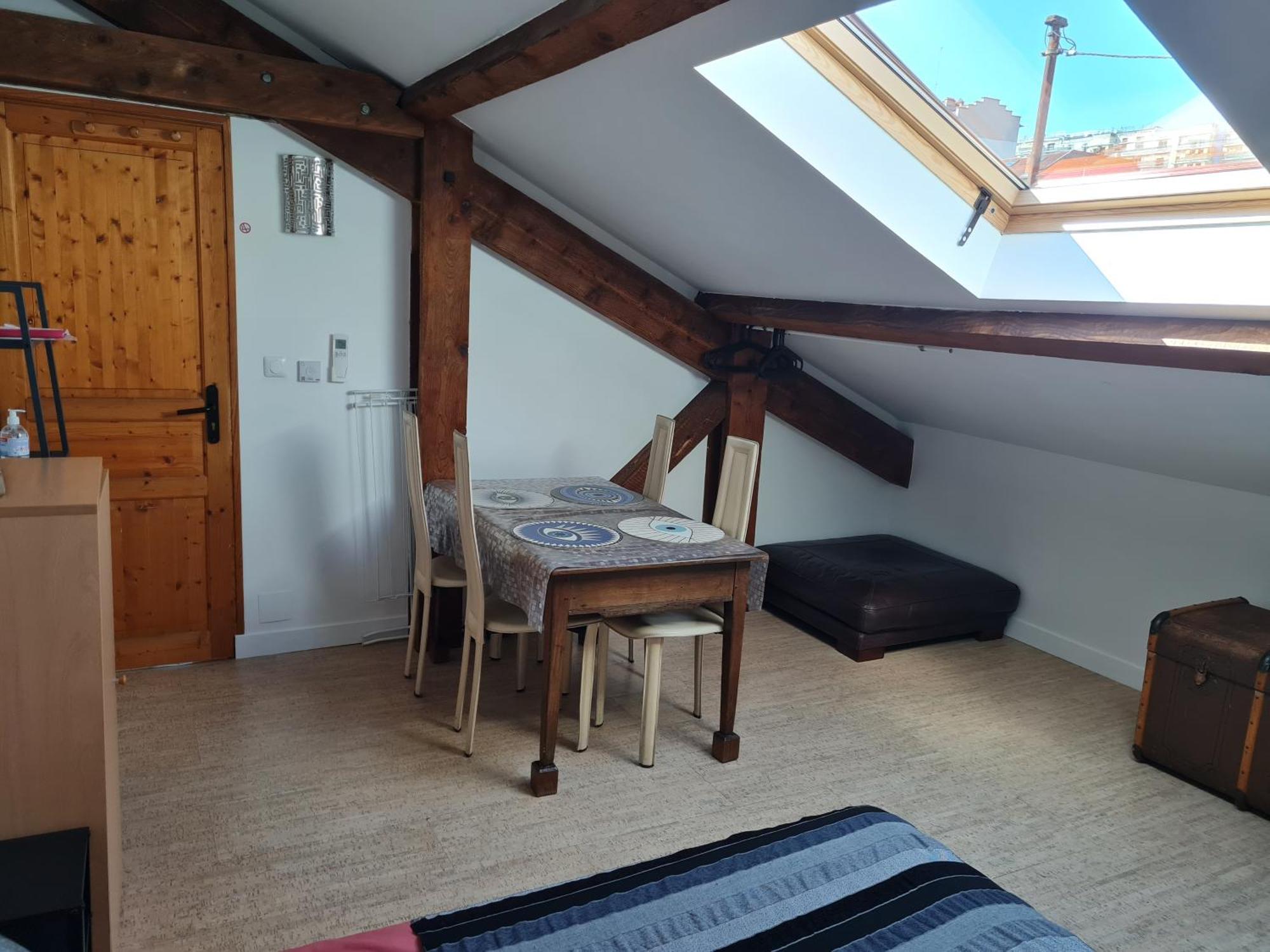 Espace Beleverte Bussiere 1 Tamaris Appartement Meuble De 2 Chambres อูลแลงส์ ภายนอก รูปภาพ